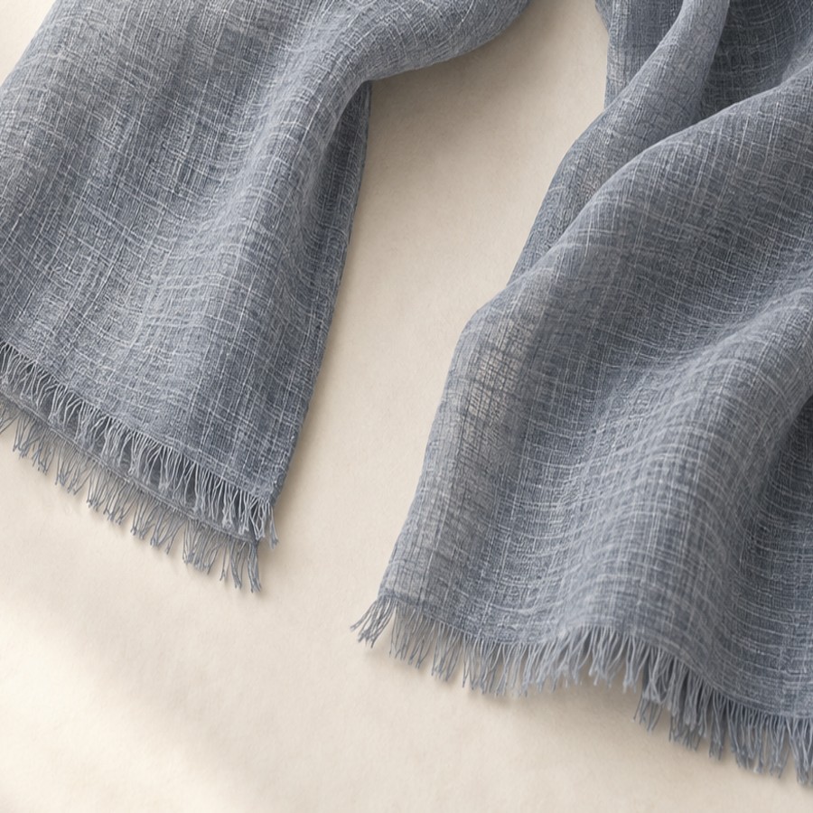 Mist Linen Scarf weave and edge detail